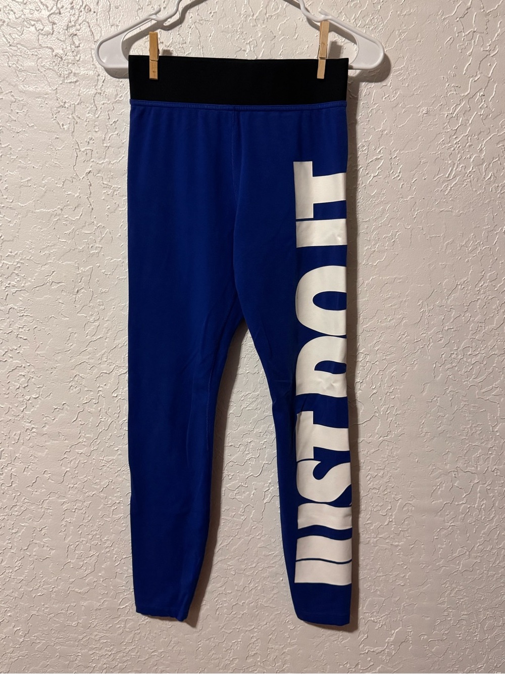 Women's Nike Sportswear Just Do It High Waisted Leggings Blue
Size Small